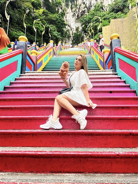 Mimi boliviana (@mimibolivianaofc) • Instagram photos and videos.